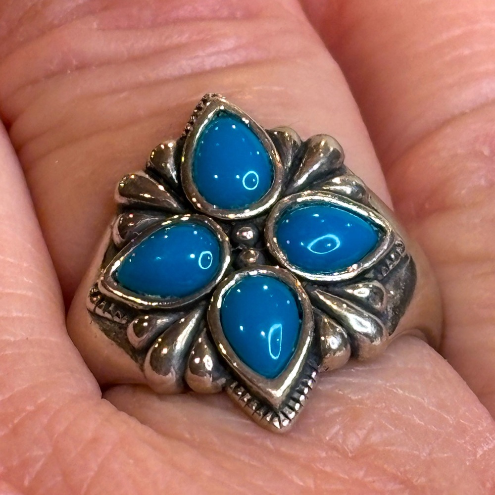 Carolyn Pollack sterling 925 with four pear shaped turquoise size 8 beautiful